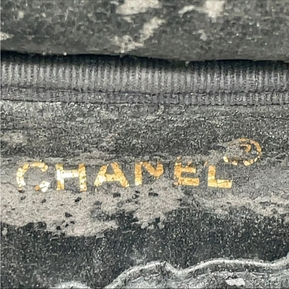 Chanel vanity bag - Picture 8 of 8